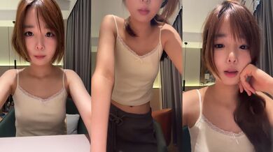 ♈♈♈【新片速遞】2024年7月，新人大学生，【是女大糯糯呀】，清纯校花! 宿舍大秀，少女身材，阴毛好旺盛粉穴 (3)